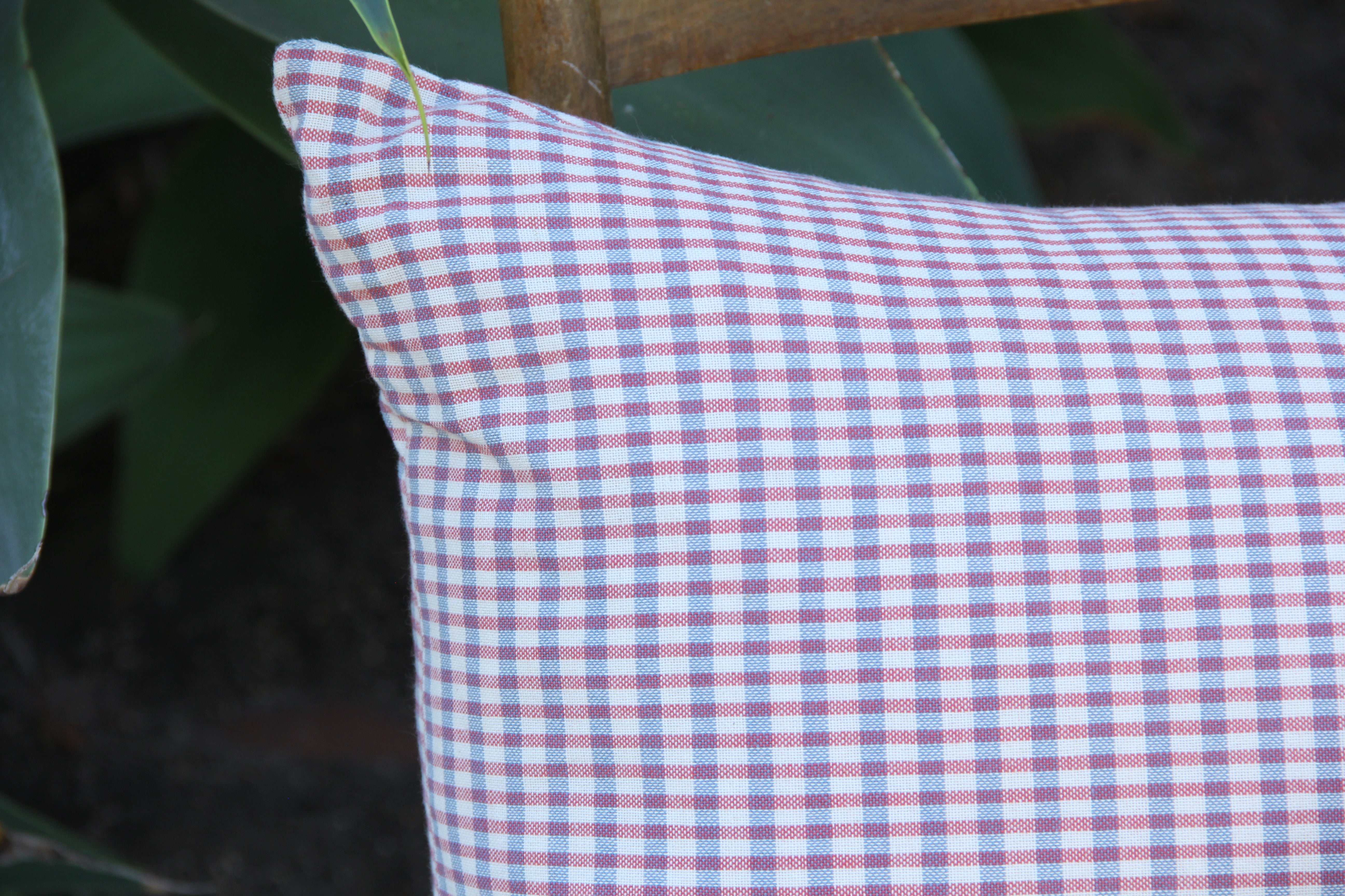 Linen Check Lumbar